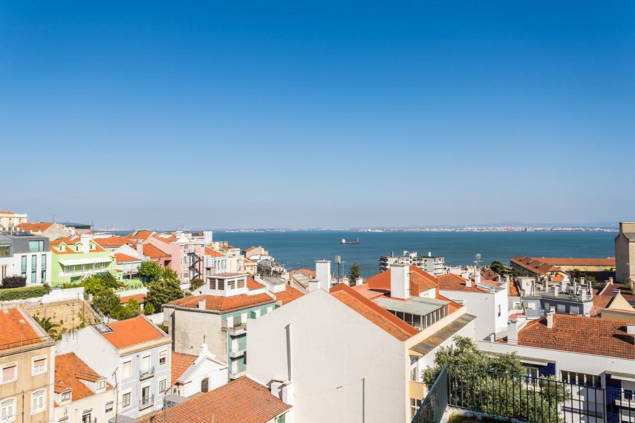 Alfama Lounge Three-Bedroom Apartment W/ River View And Parking - By Lu Holidays Lisbon Exterior photo